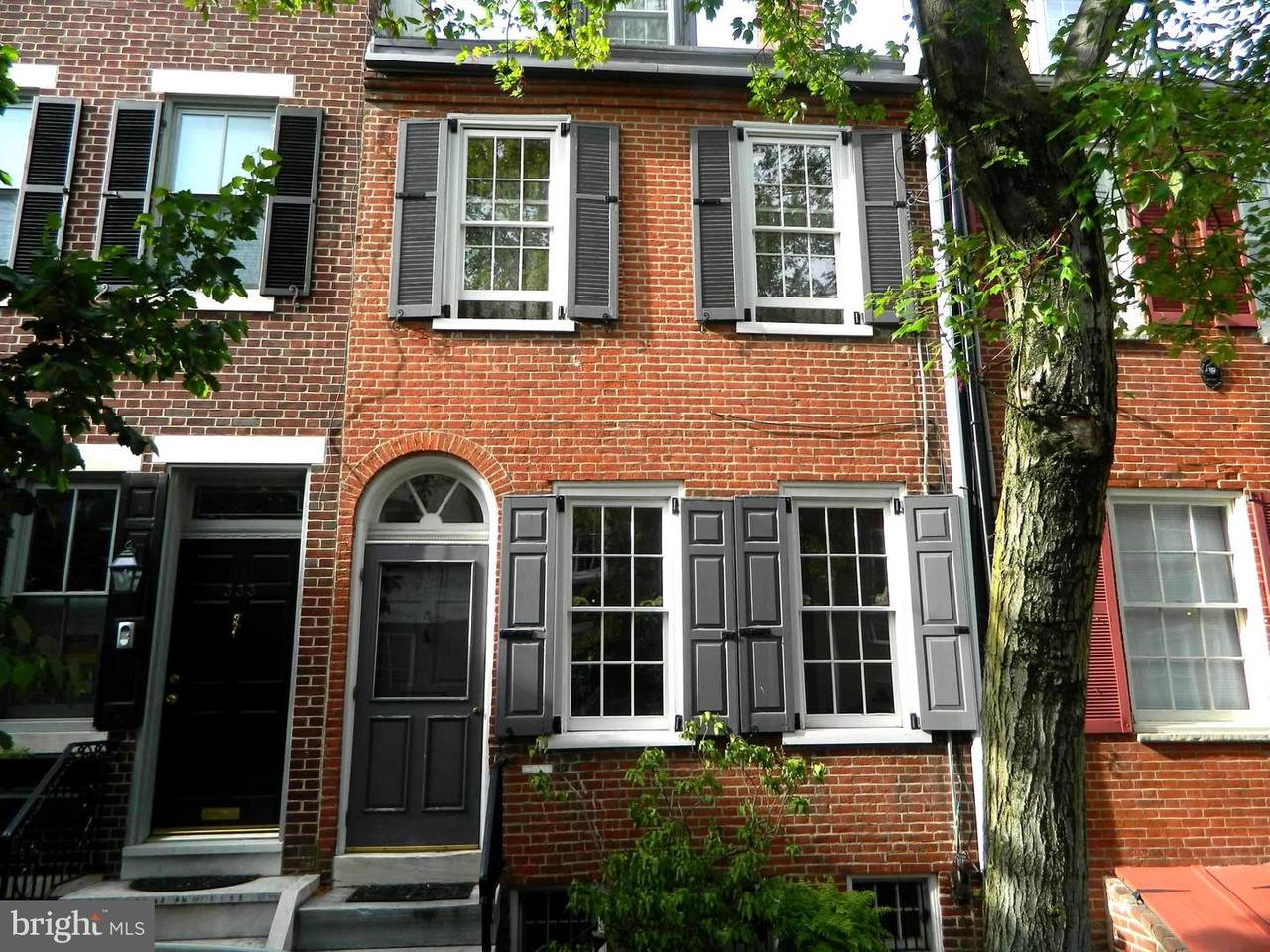 331 Queen Street - Photo 1