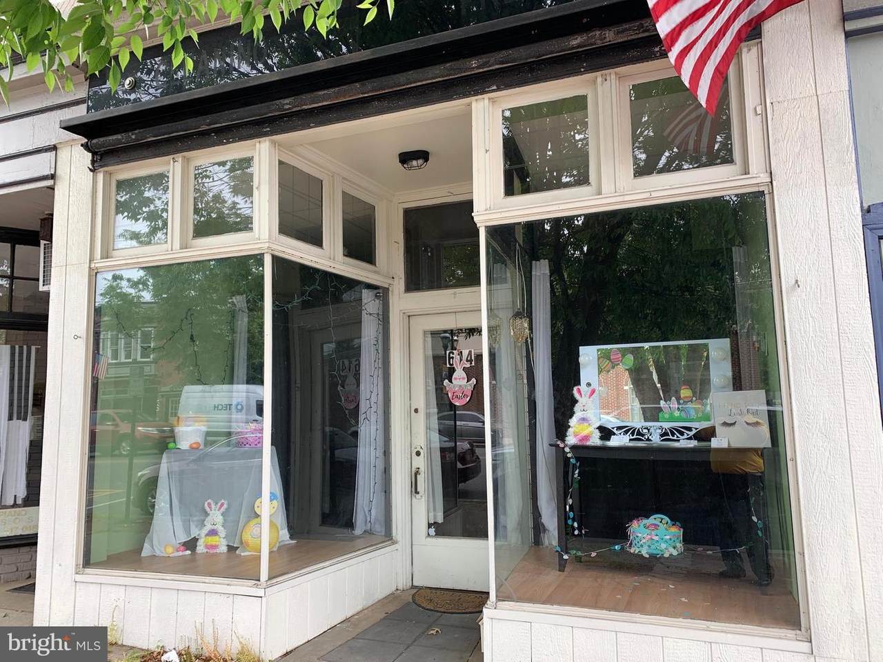 614 Station Avenue - Photo 1