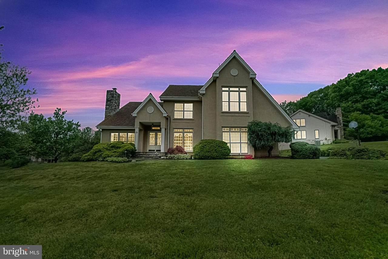 11 Brampton Road - Photo 1