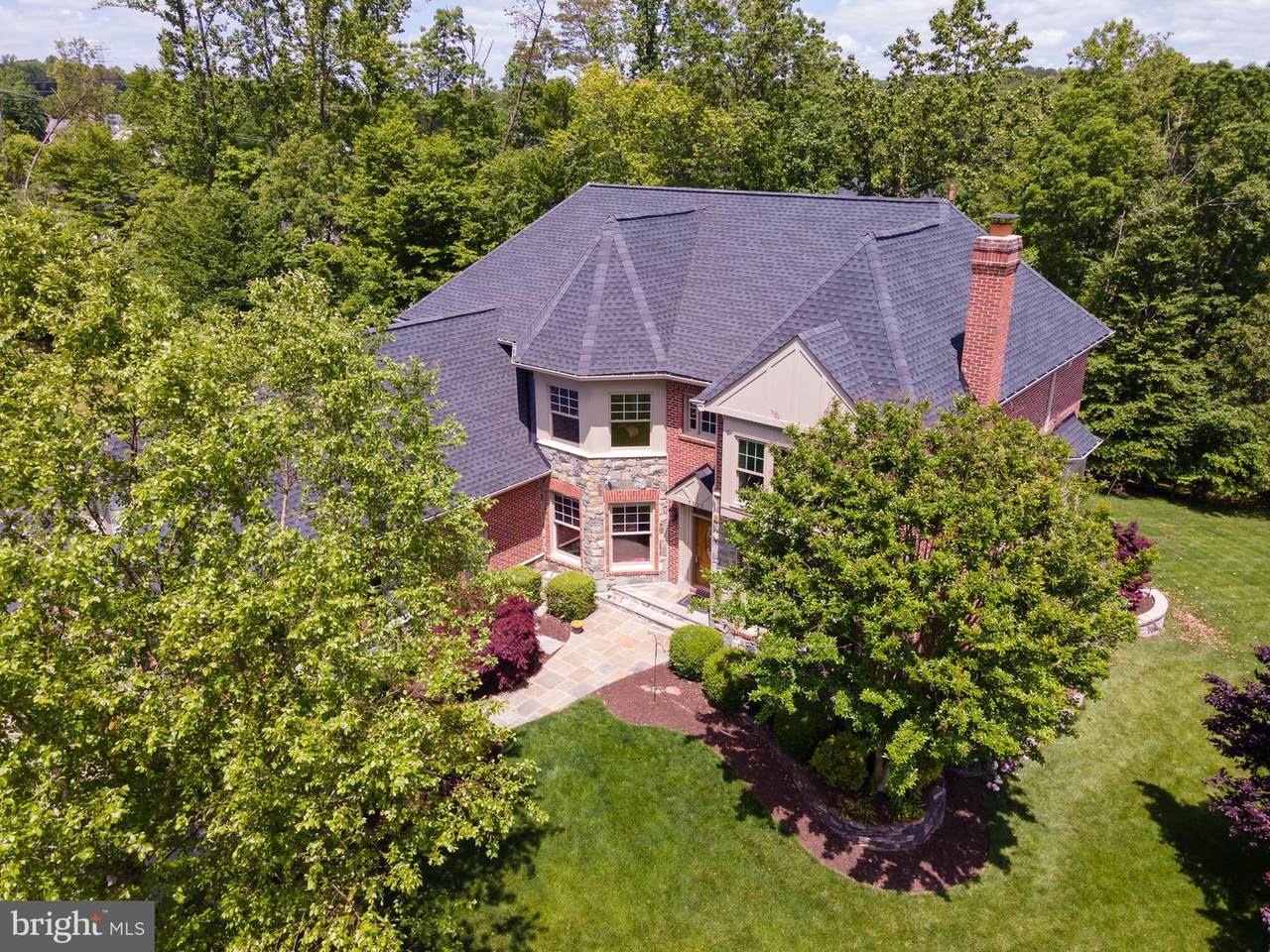 9325 Elkhorne Run Court - Photo 1