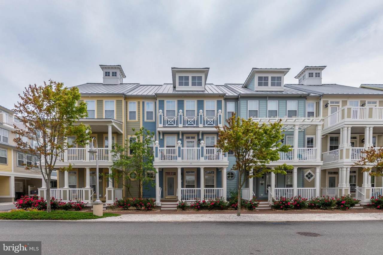 33 Seaside Drive - Photo 1