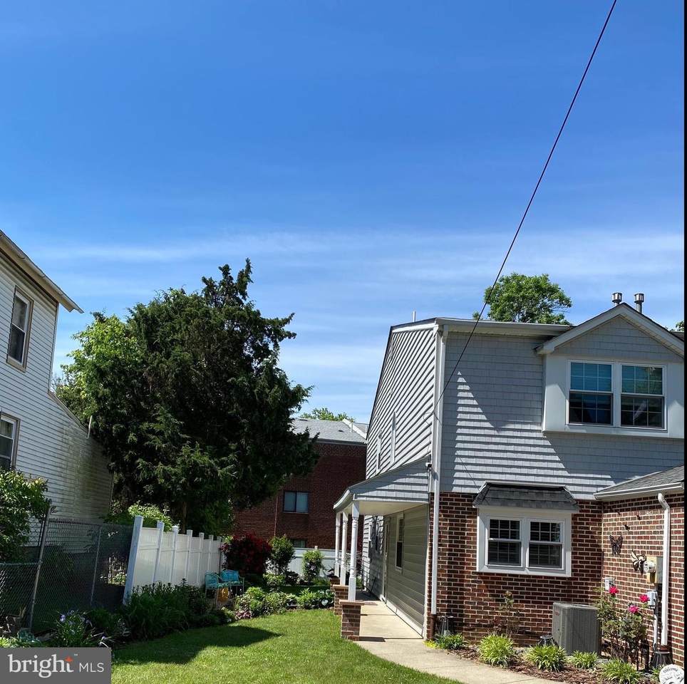 614 Poquessing Avenue - Photo 1