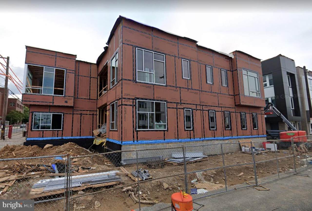 2030 11TH Street - Photo 1