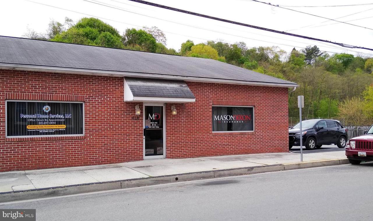 618 Mechanic Street - Photo 1