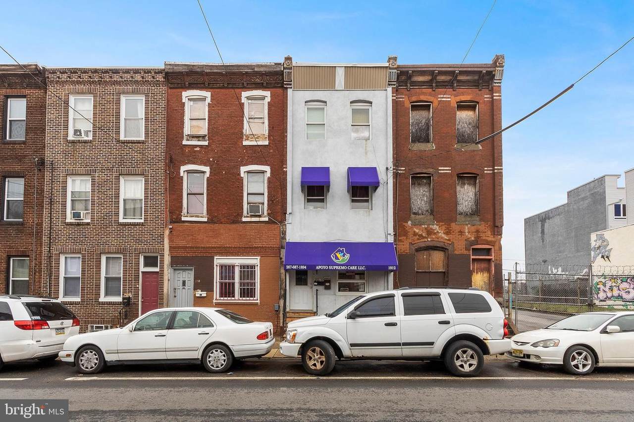 1912 2ND Street - Photo 1