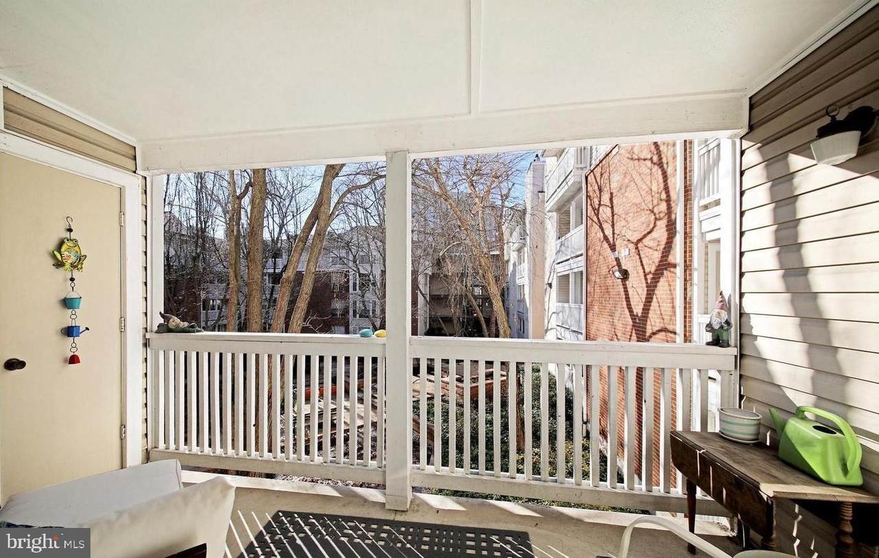 1504 Lincoln Way - Photo 1