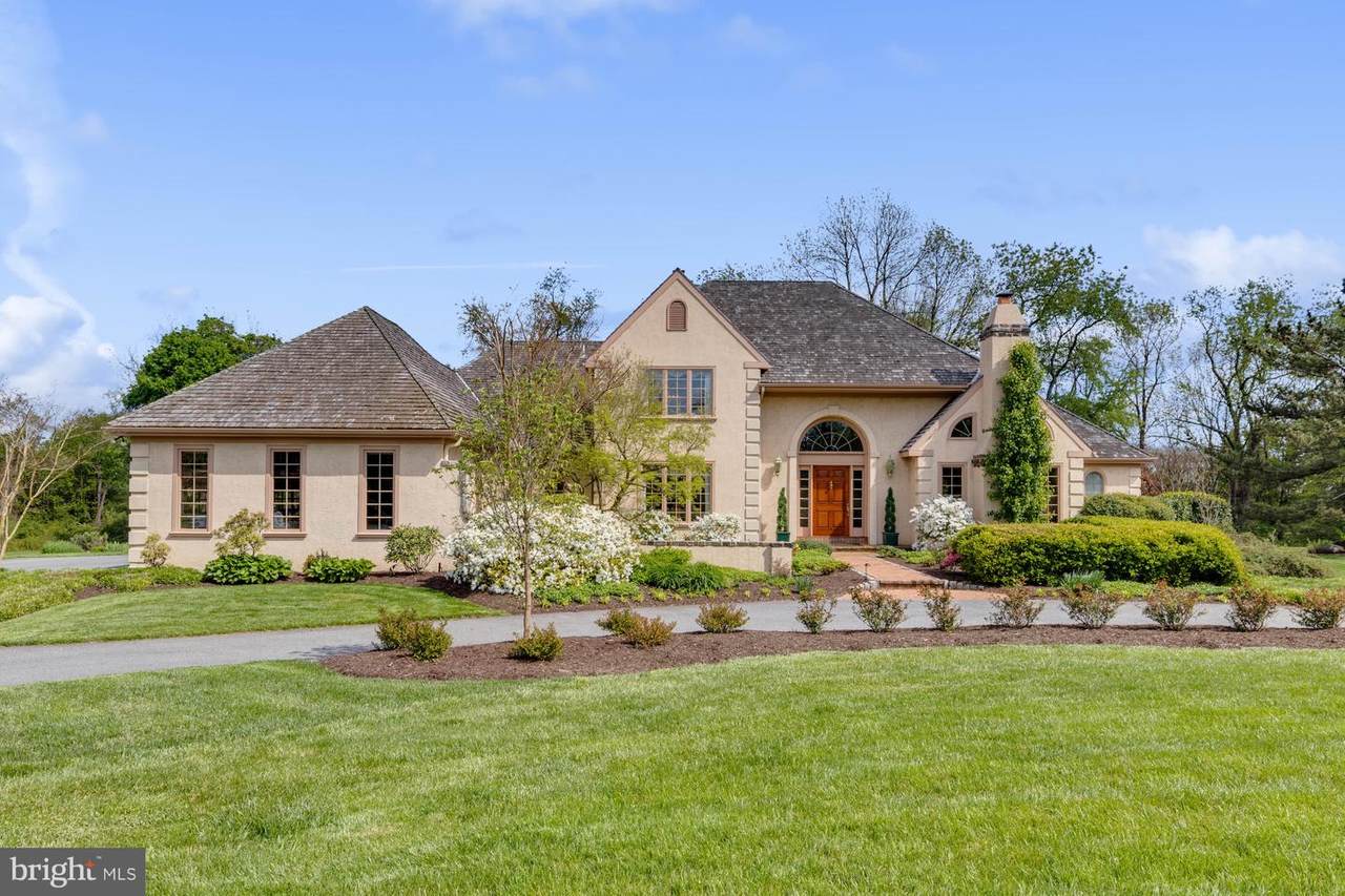 314 Centennial Circle - Photo 1