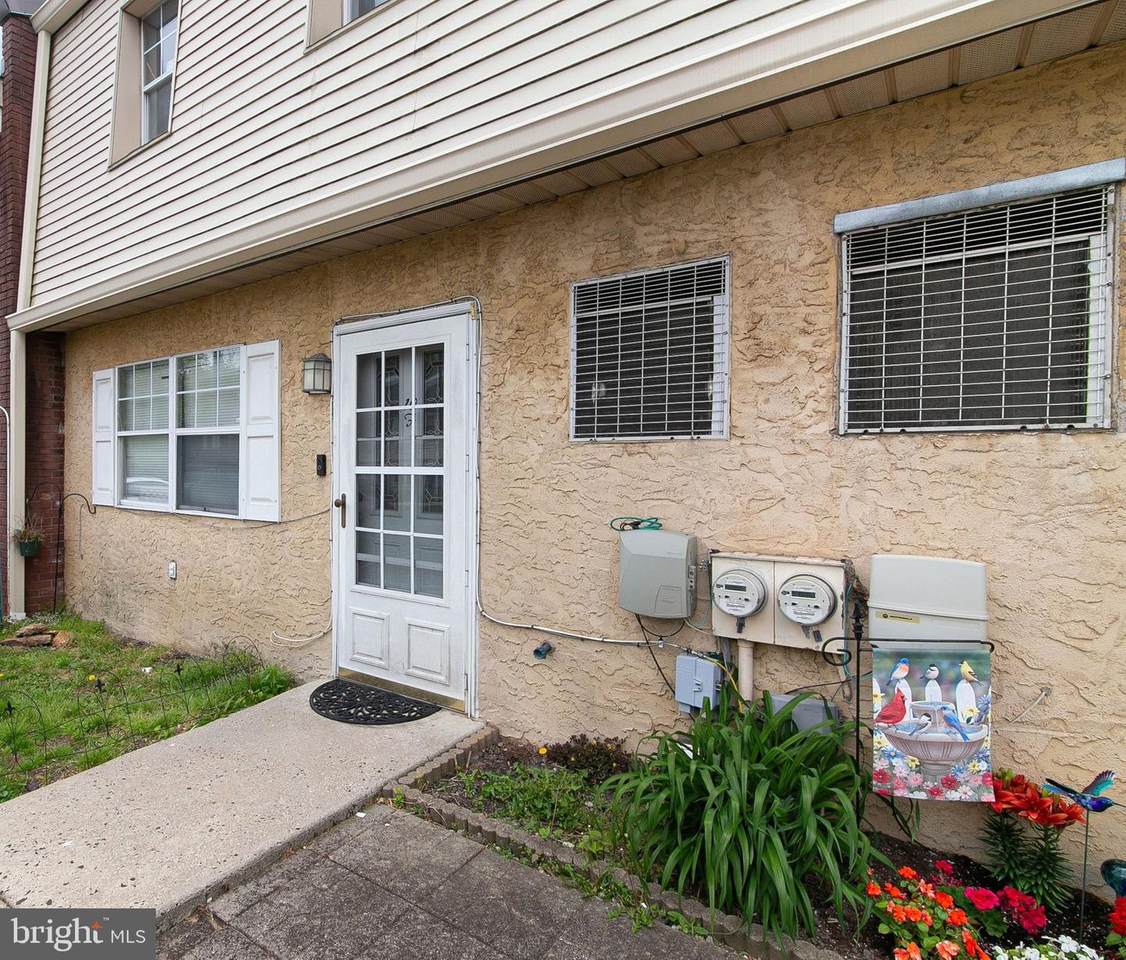 515 York Road - Photo 1
