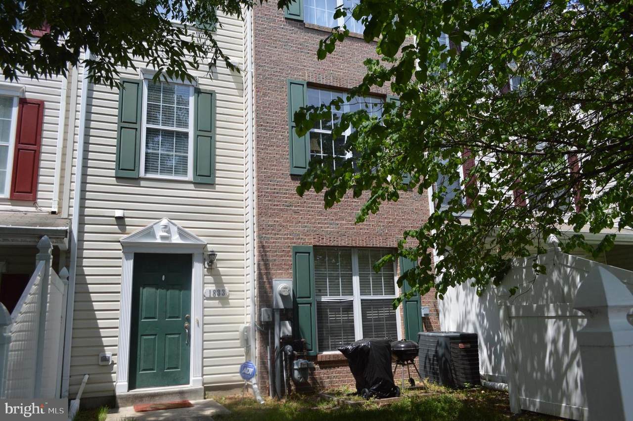 1833 Watch House Circle - Photo 1