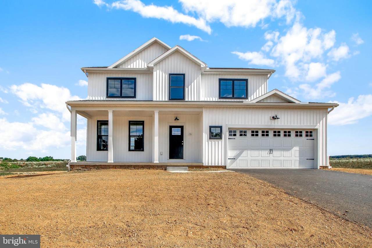 624 Woodside - Photo 1