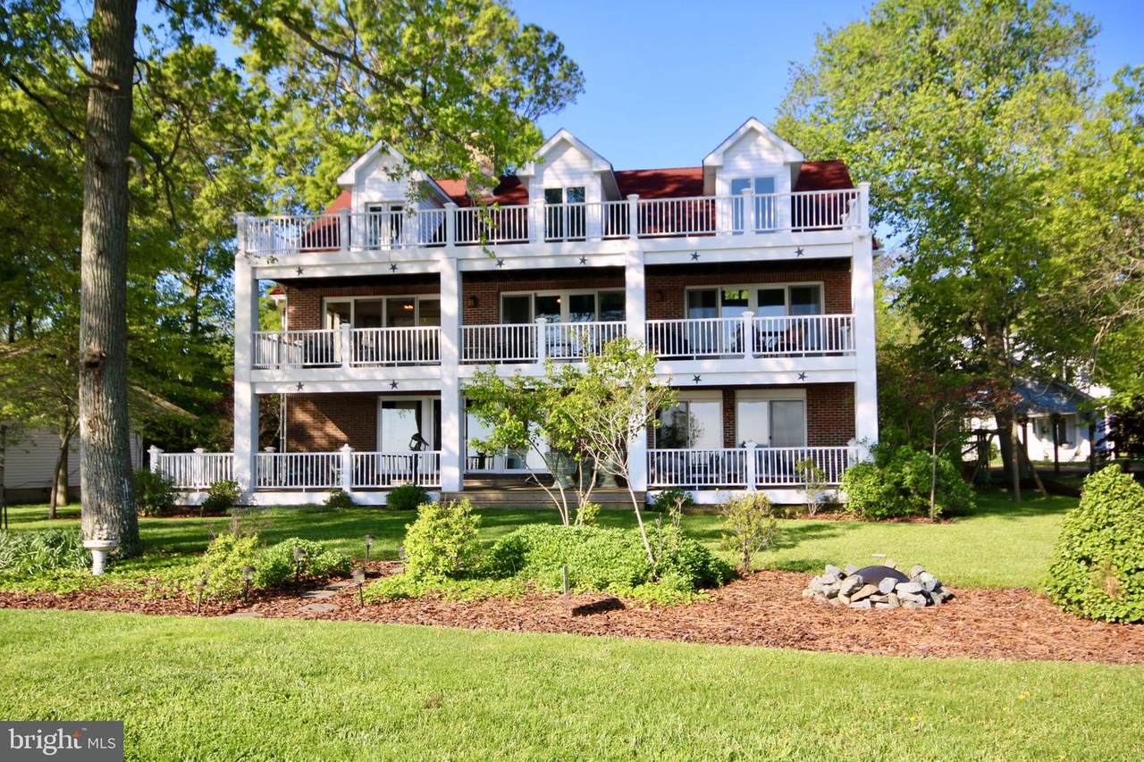 820 Bay Front Avenue - Photo 1