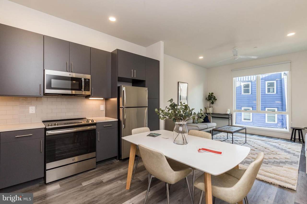 2559 Amber Street - Photo 1