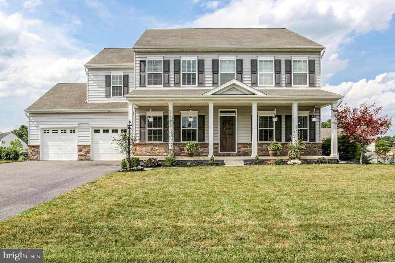 9 Hunt Place - Photo 1