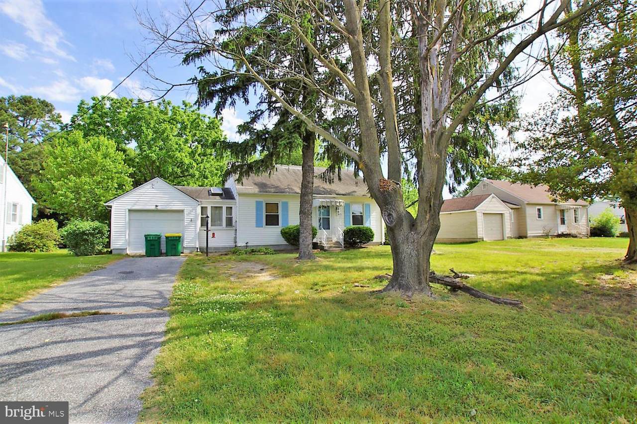 3972 Forrest Avenue - Photo 1