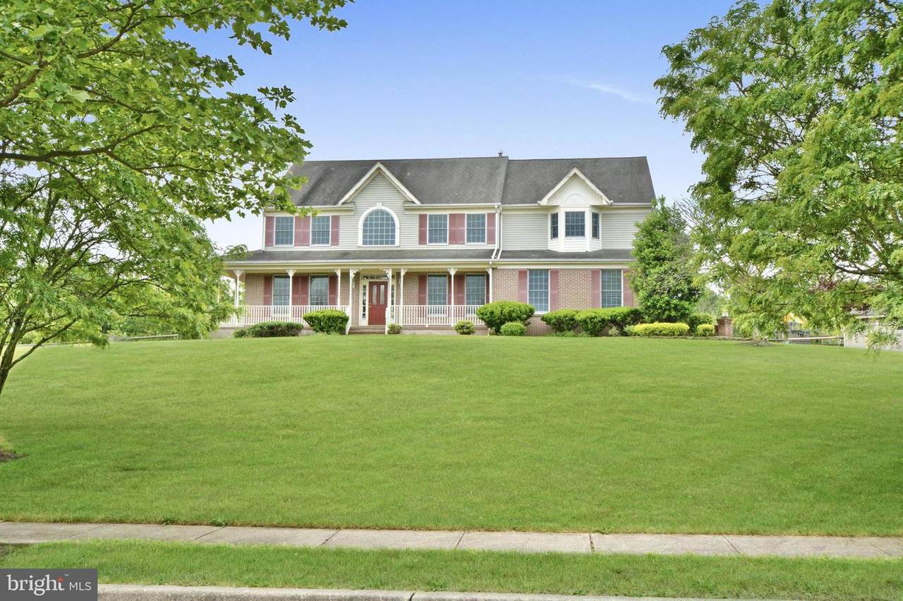 1 Oriole Lane - Photo 1