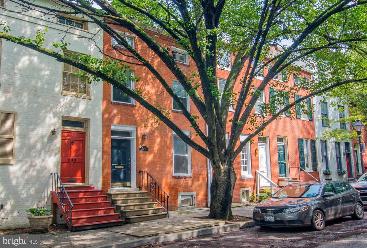 628 Paca Street - Photo 1