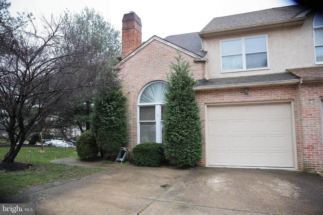 6 Summit Court - Photo 1