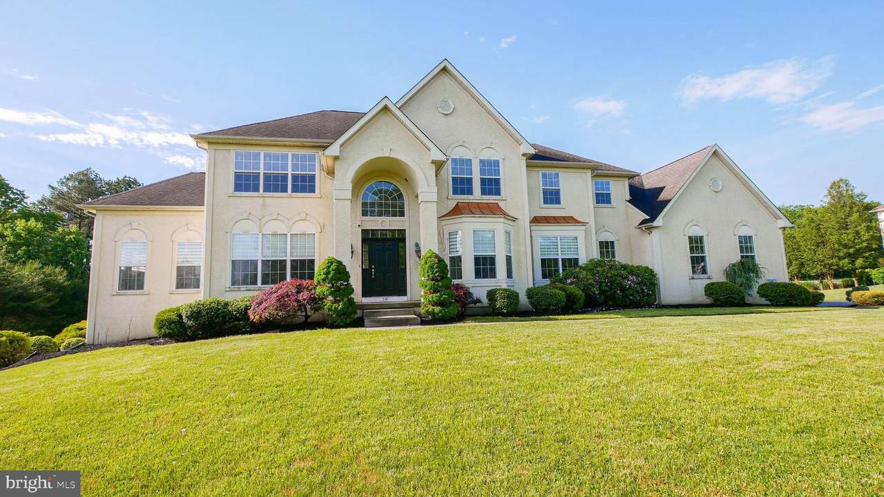 118 Raven Court - Photo 1