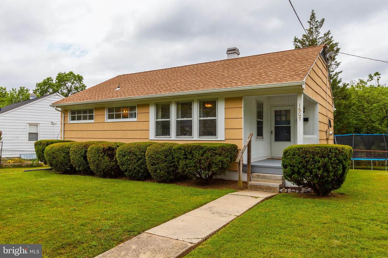 1607 Burris Road - Photo 1