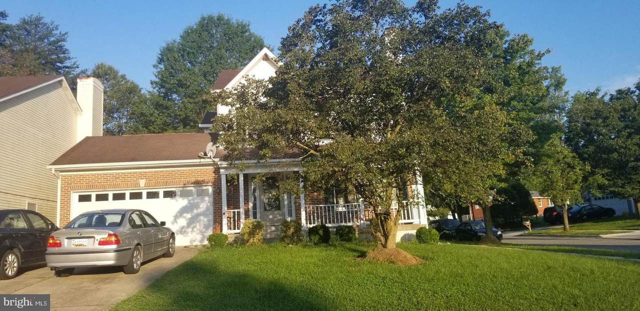 9205 Hobart Street - Photo 1