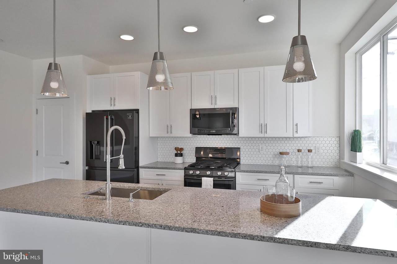 2415 Federal Street - Photo 1