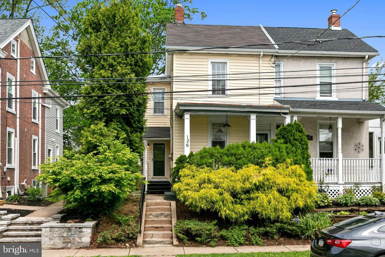 126 Green Street - Photo 1