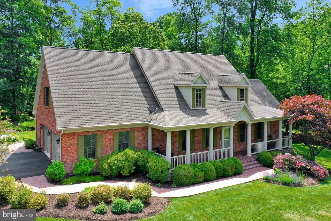 92 Earle Road - Photo 1