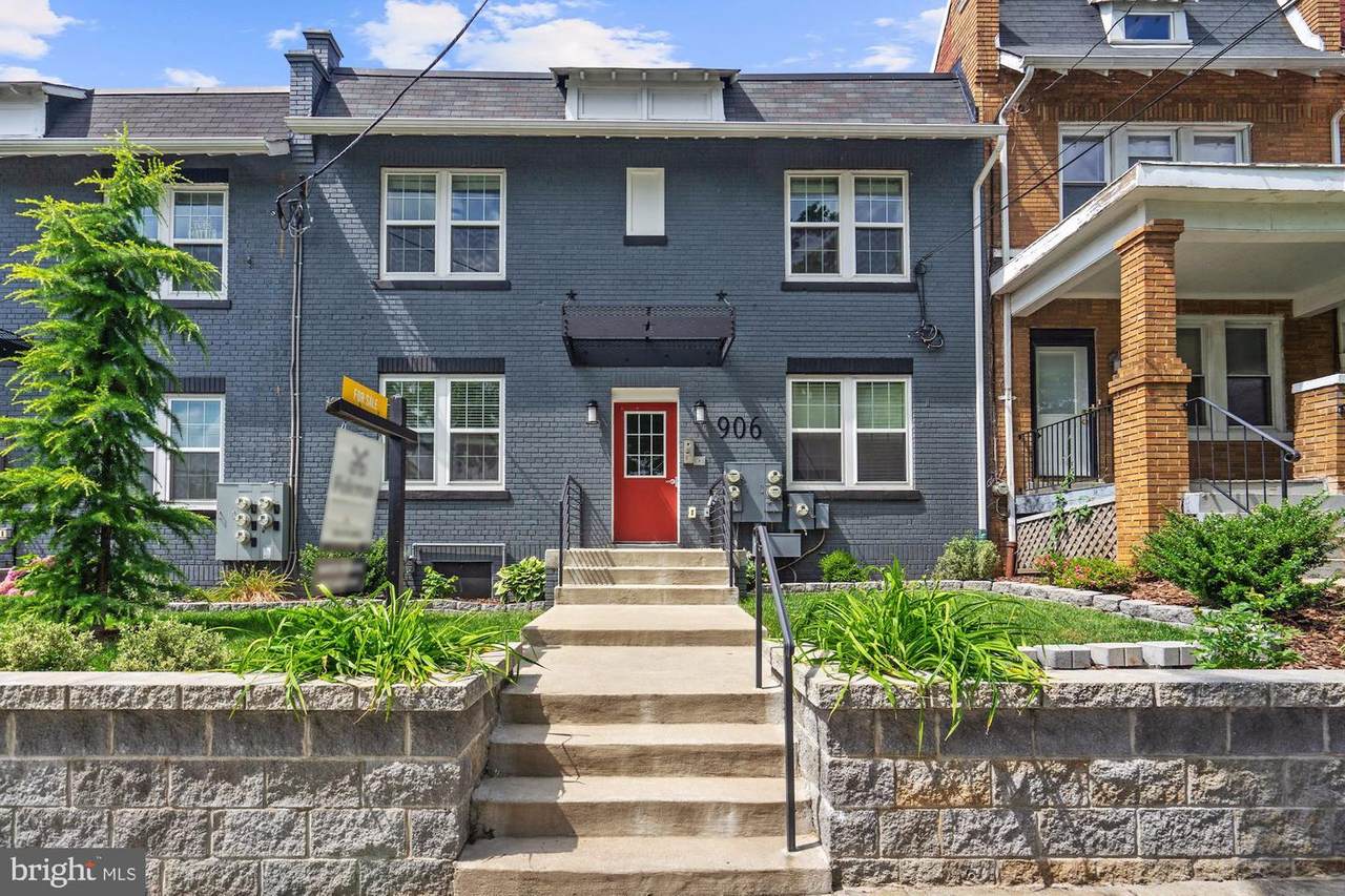 906 Evarts Street - Photo 1