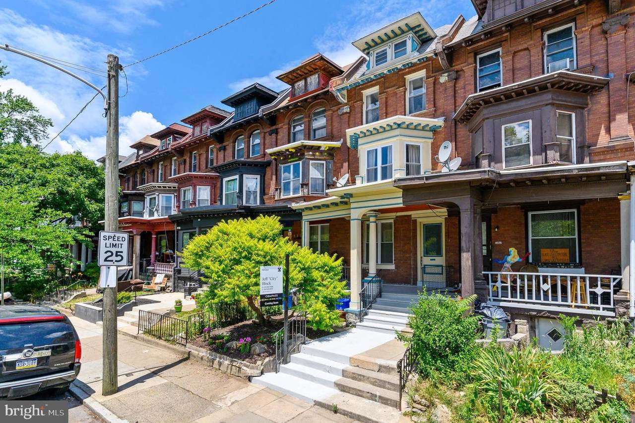 4921 Catharine Street - Photo 1