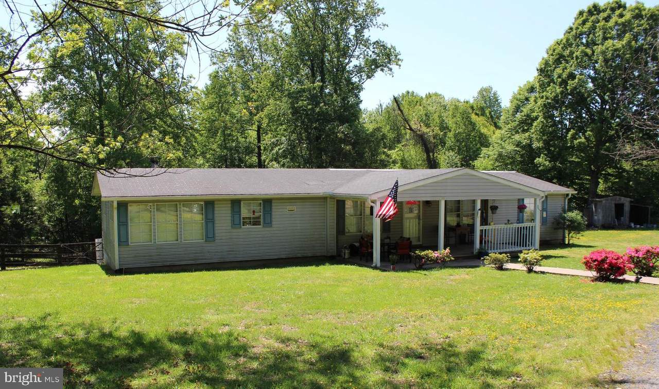 4424 Arrow Head Drive - Photo 1