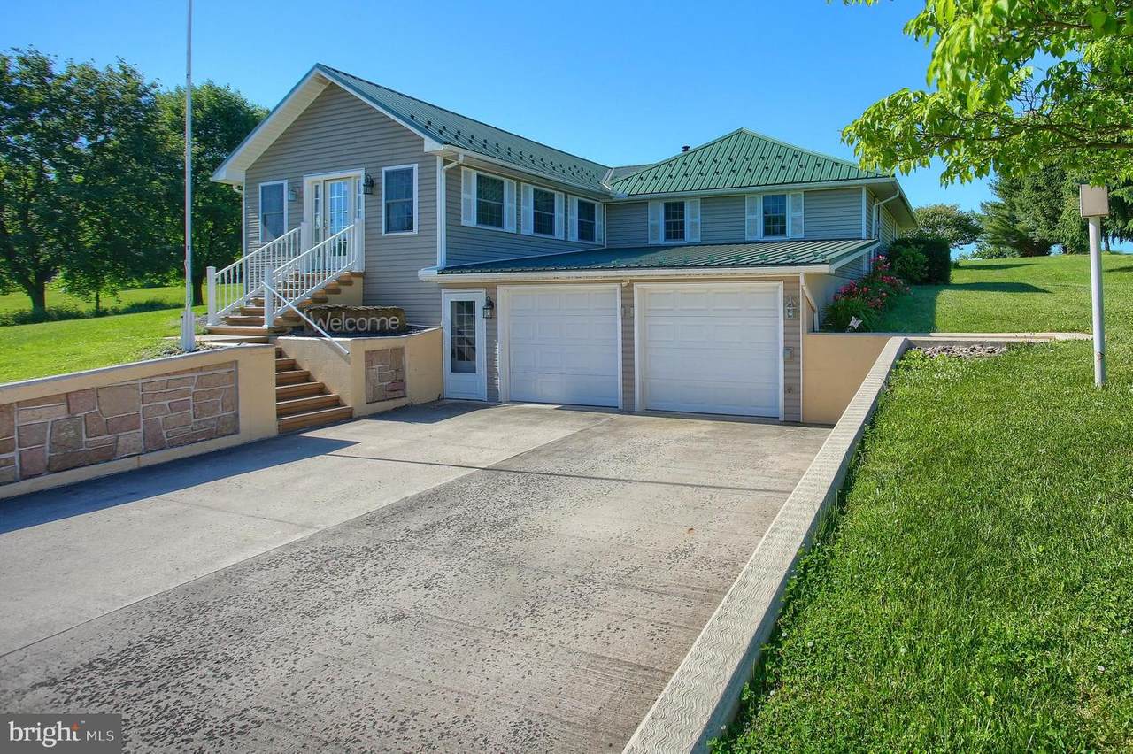 370 Dressler Ridge Road - Photo 1