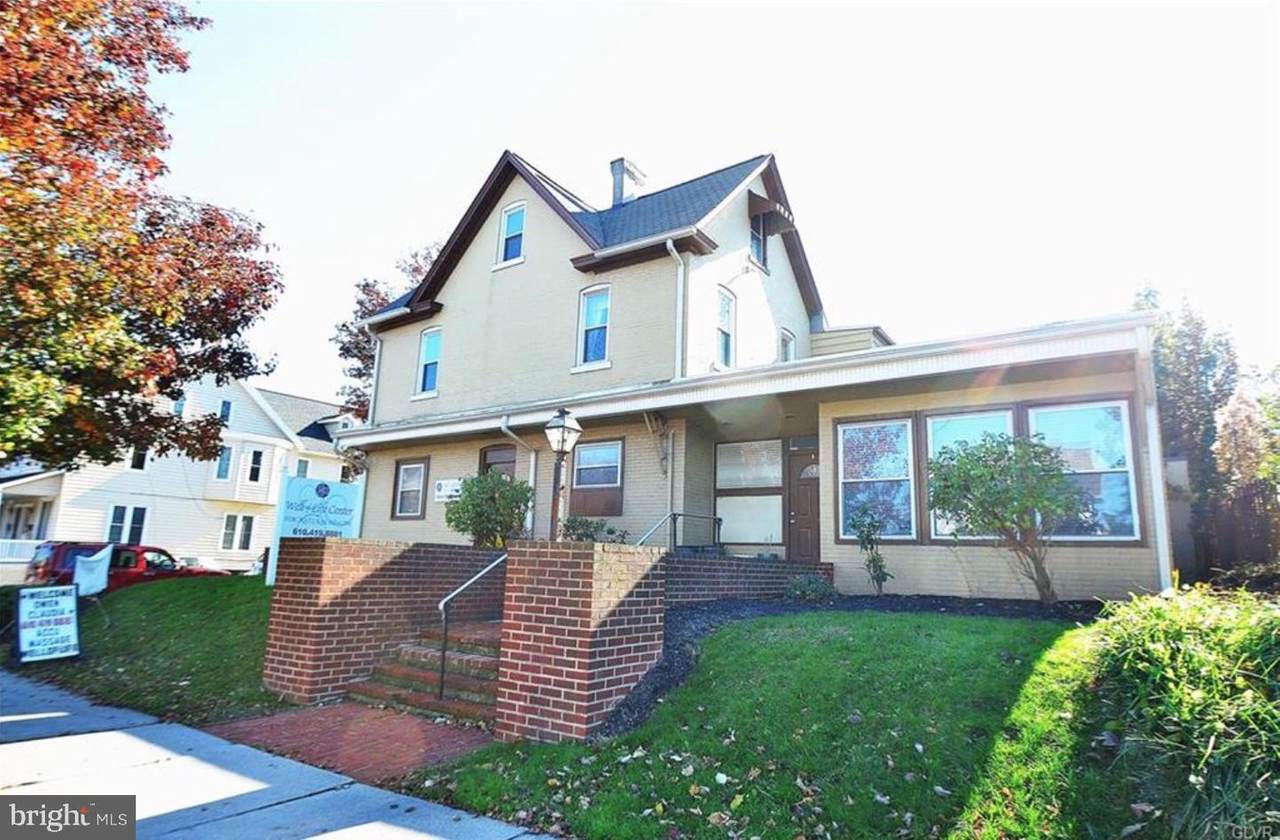 801 Broad Street - Photo 1