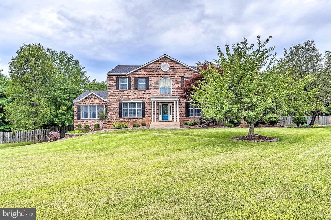 3332 Stapleton Drive - Photo 1