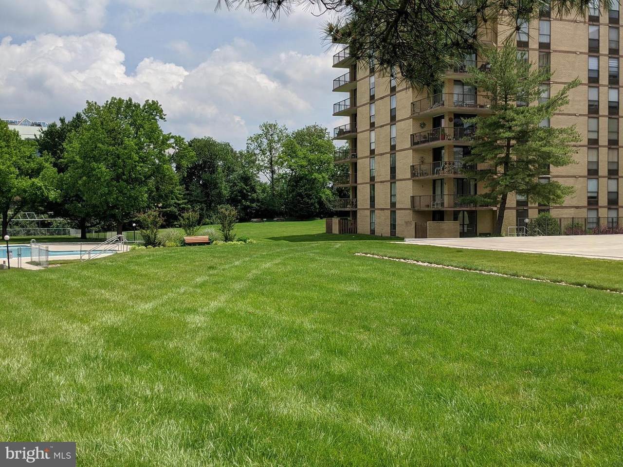 666 Germantown Pike - Photo 1