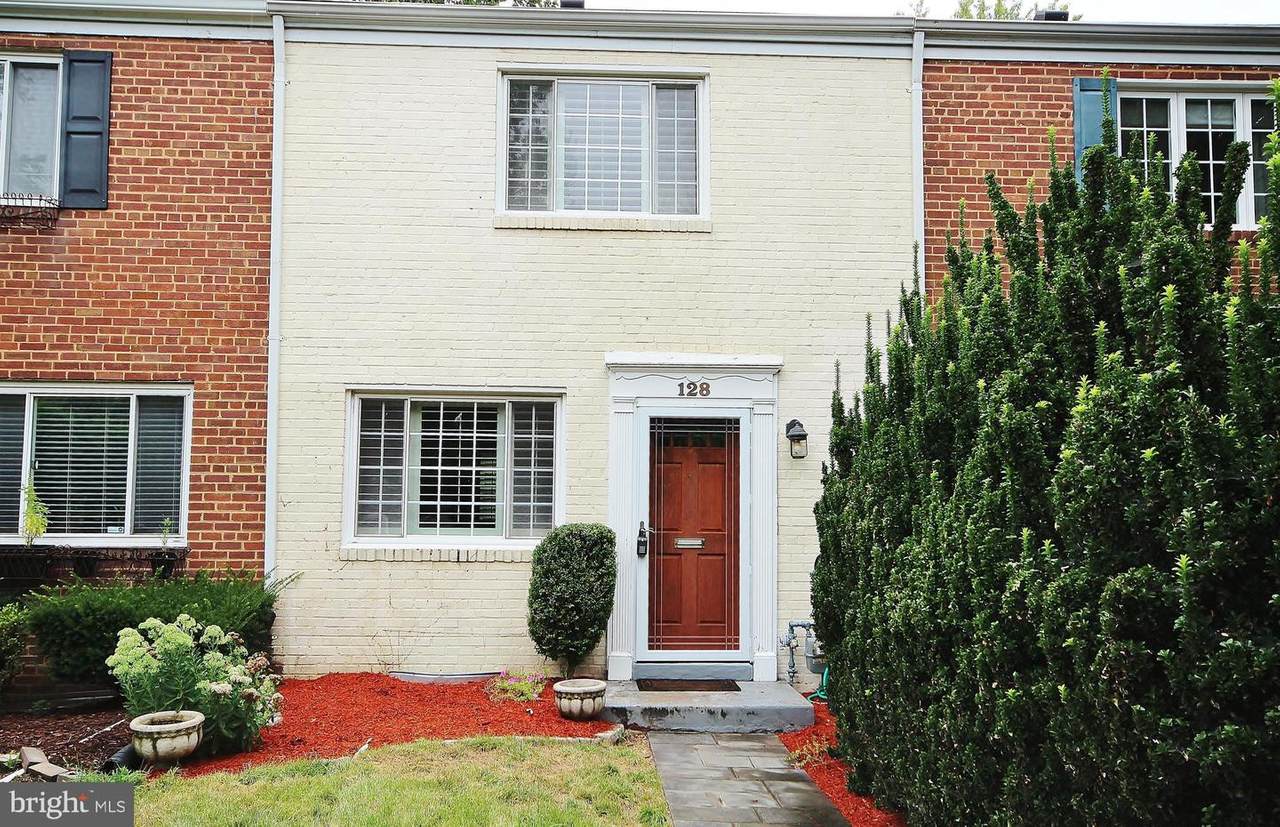 128 Rosemont Avenue - Photo 1