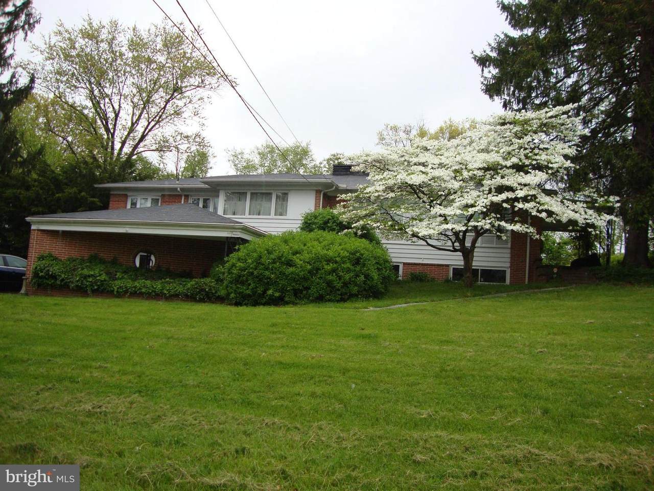 5510 Rodgers Avenue - Photo 1