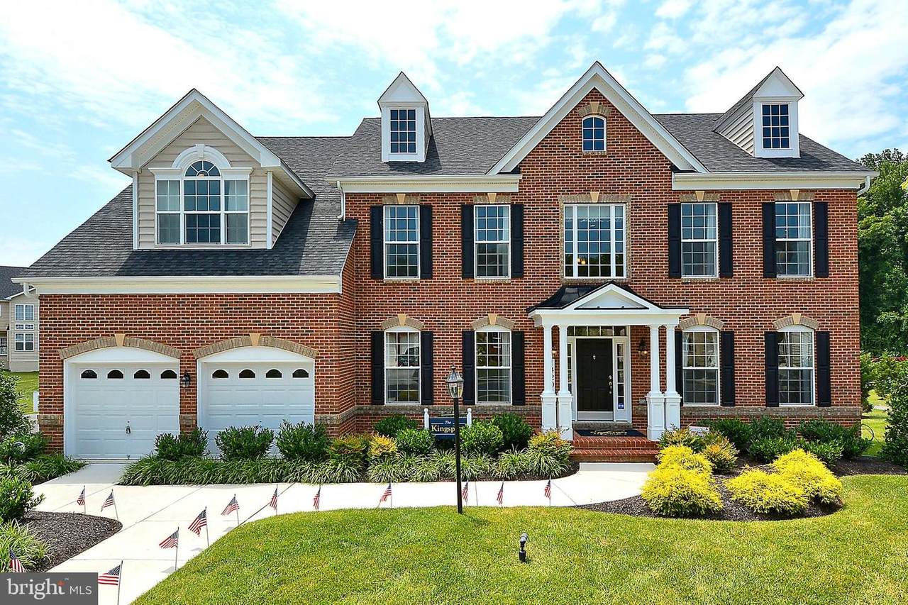6110 Arbutus Lane - Photo 1