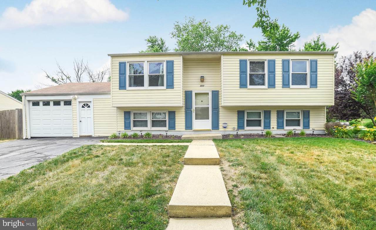 900 Truro Lane - Photo 1