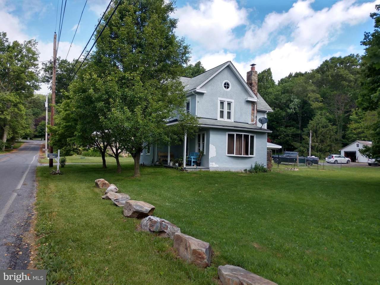 25316 Highfield Road - Photo 1