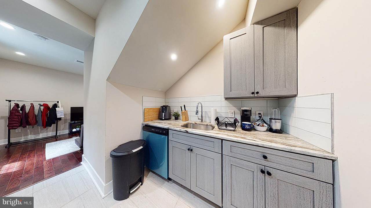 46 44TH Street - Photo 1