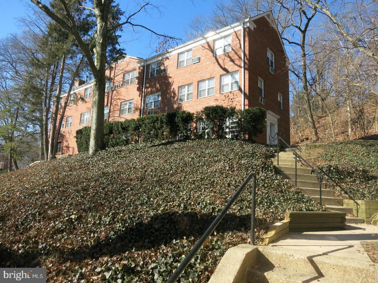 1613 Preston Road - Photo 1