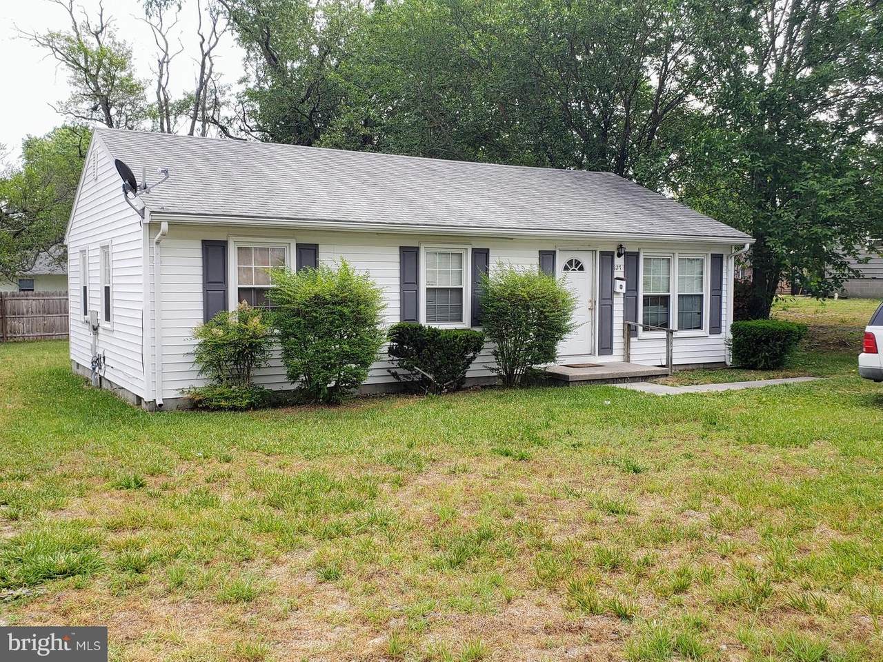 627 Decatur Avenue - Photo 1