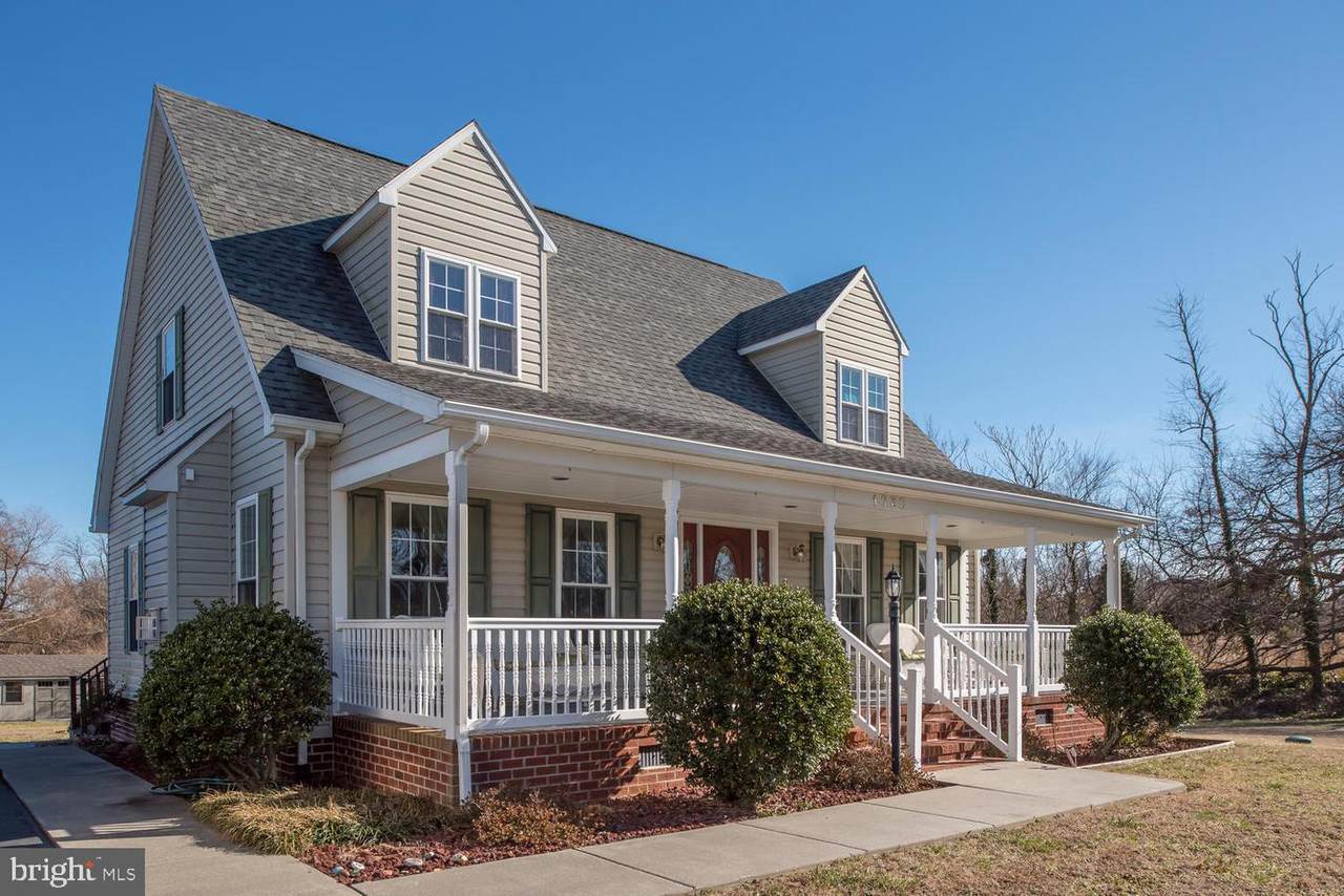1730 Bushfield Road - Photo 1