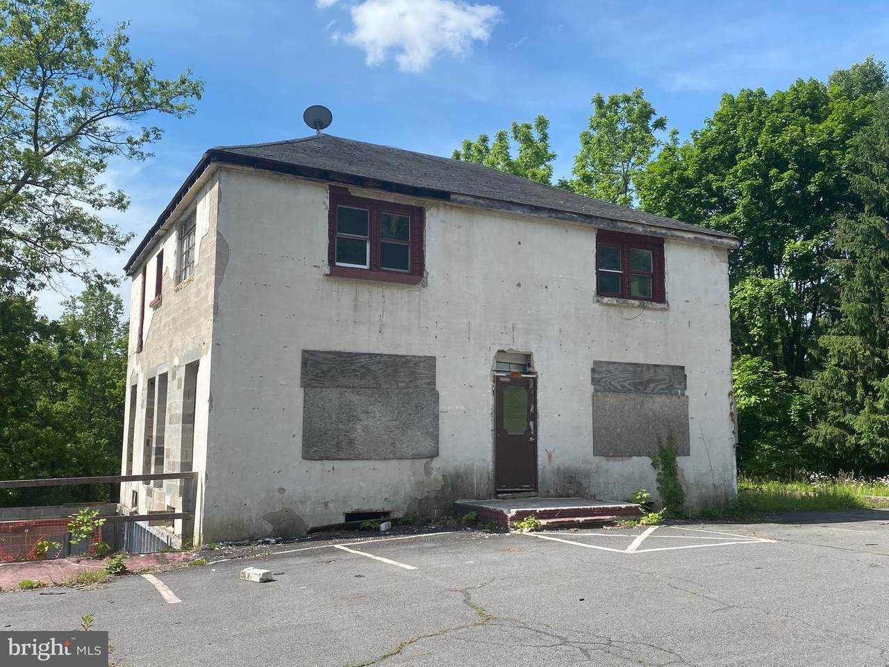 831 Fountain Street - Photo 1