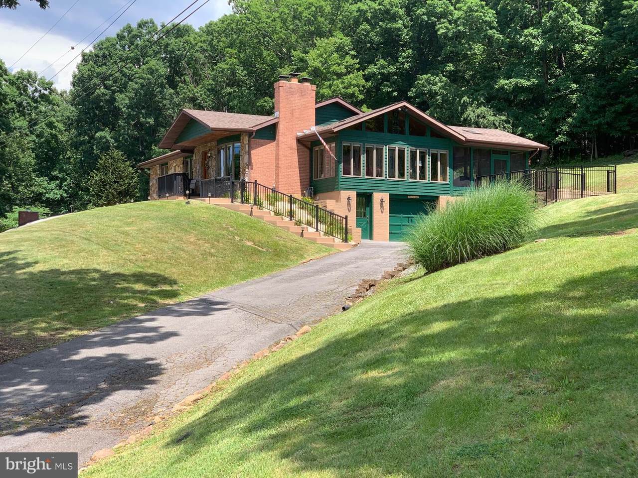 514 Georges Creek Boulevard - Photo 1