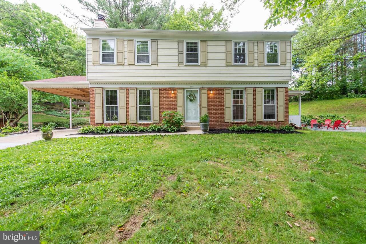 6087 Moongong Court - Photo 1