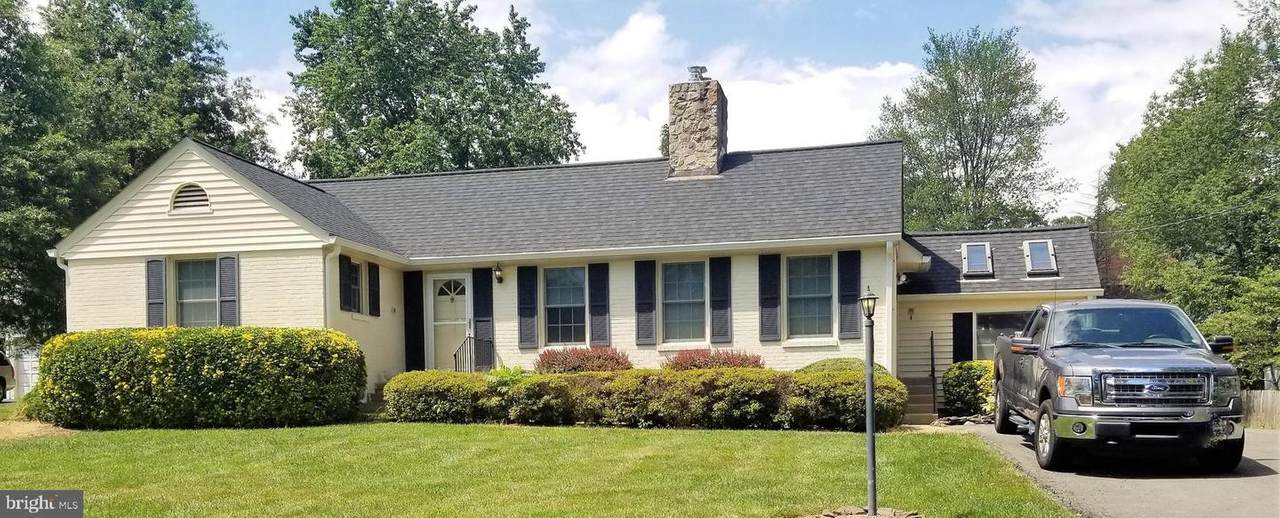 6704 Newington Road - Photo 1