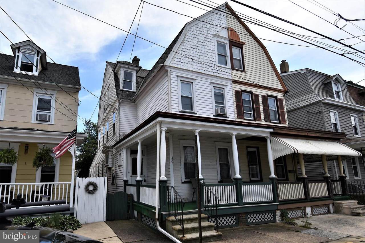 238 Conover Street - Photo 1