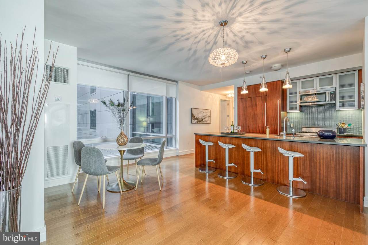 1414 Penn Square - Photo 1