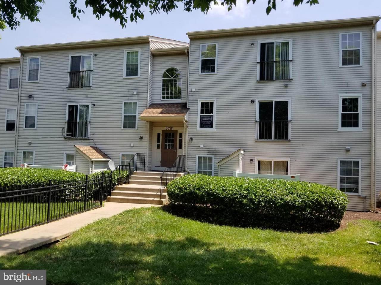 5701 Lavender Plaza - Photo 1